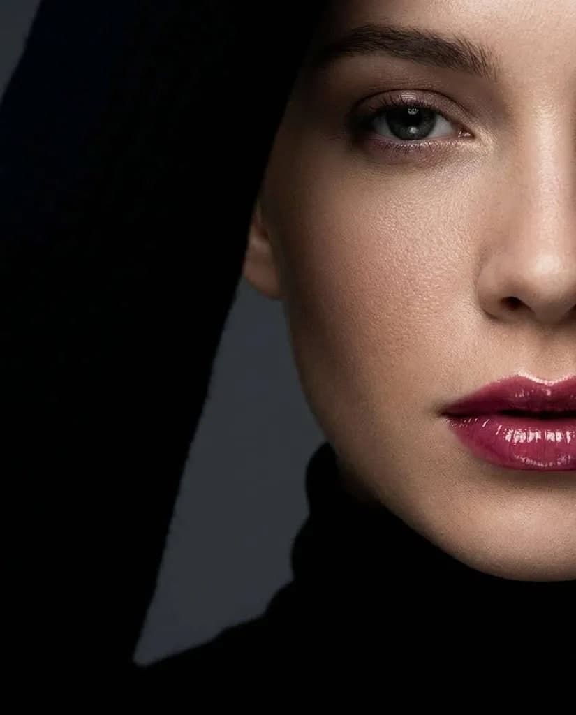 Studio Beauty Half Crop