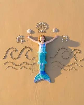 Aerial Sand Drawing - MakeMyTrend
